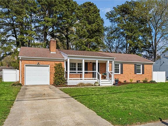 3rd image of 920 Moyer Rd