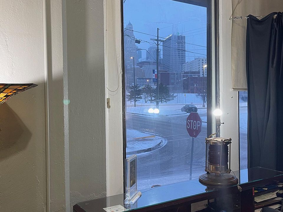 1st image of 518 Grand Blvd #1B