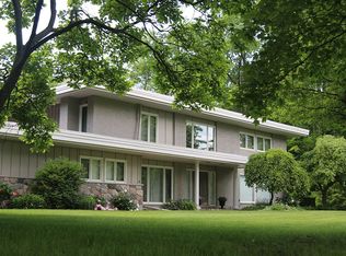31975 W Bell Vine Trl, Beverly Hills, MI 48025