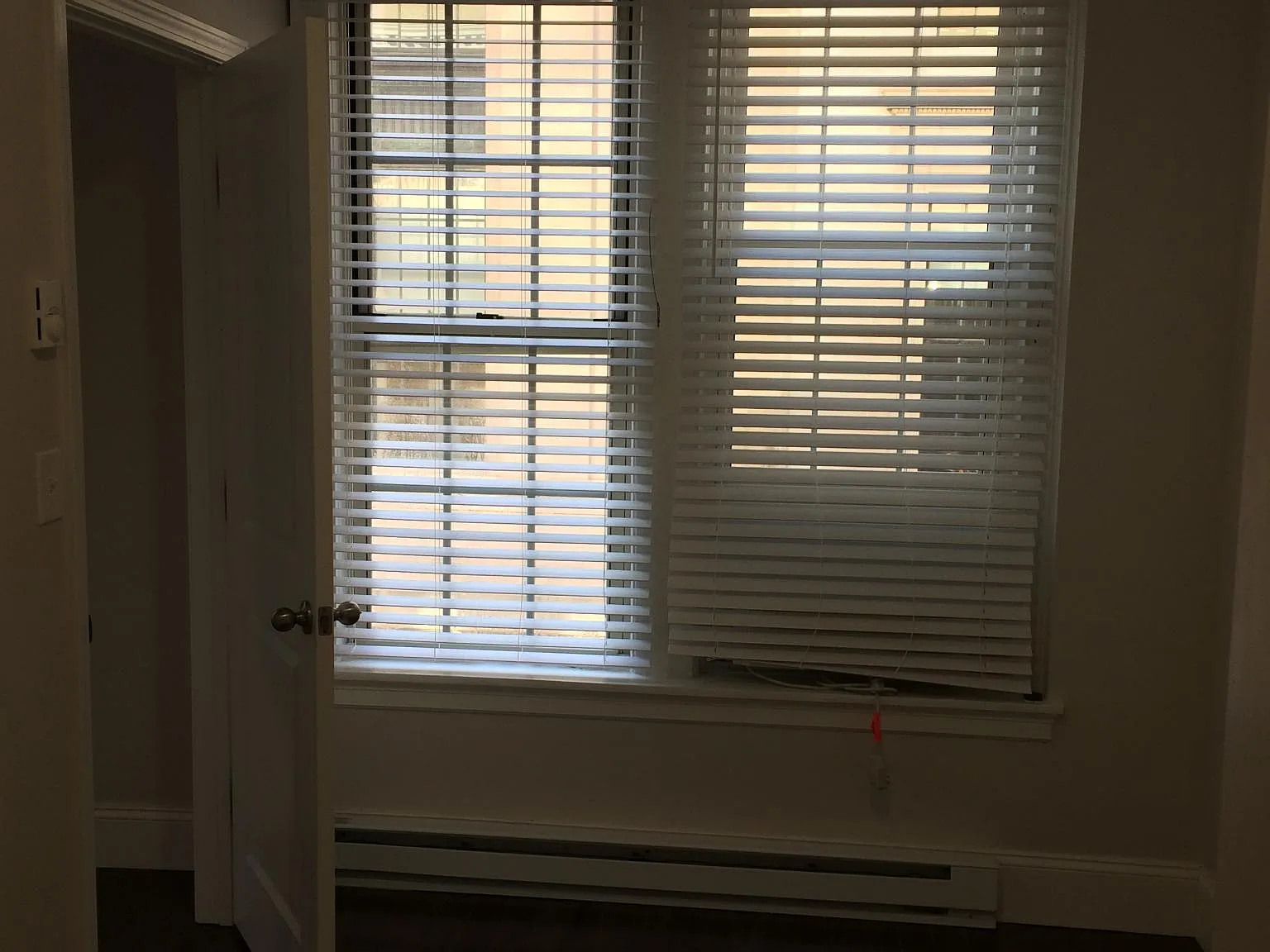 1 bed, 550 sqft, $3,200 — Photo 3