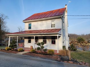 228 Mountain Trail Rd, Newmanstown, PA 17073