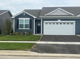 293 Ridley St, North Aurora, IL 60542