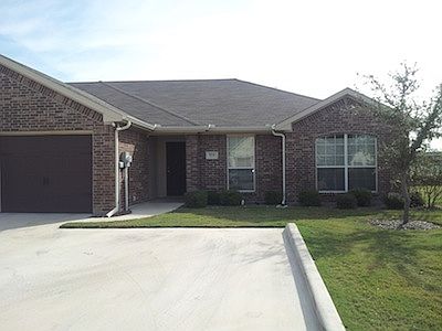 2nd image of 808 Purdue Dr APT 1