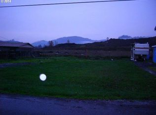 220 Rex St, Roseburg, OR 97471