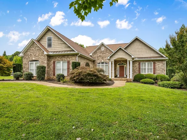 131 Lakewinds Dr, Gaffney, SC 29341