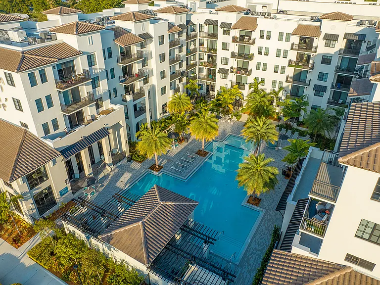 Indigo Palmetto Bay — Photo 10