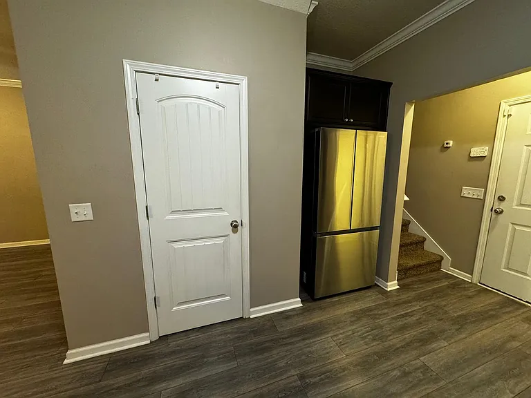 75 Walker Ct — Photo 8