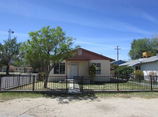 311 S Mount Whitney Dr, Lone Pine, CA 93545