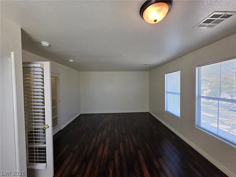 10799 Flame Vine Ct — Photo 12