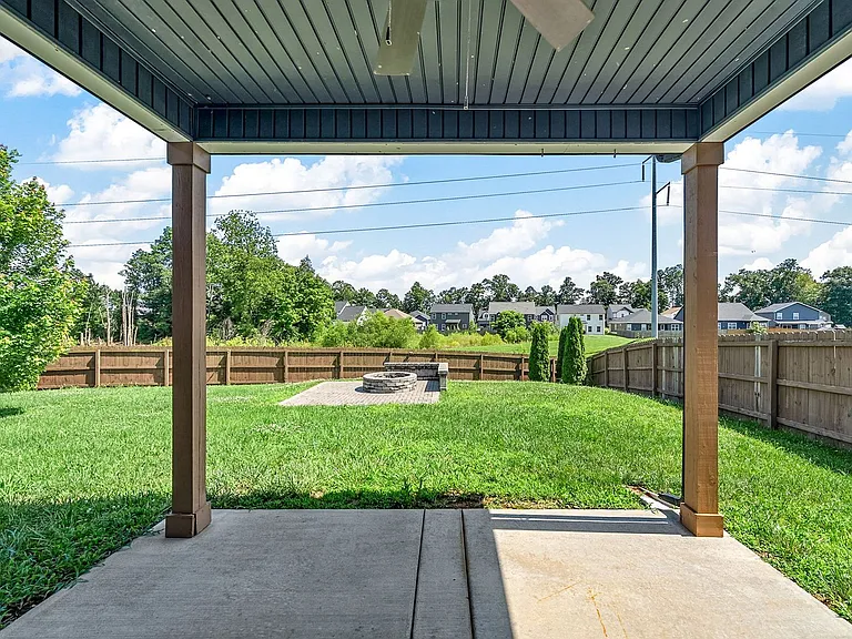 1140 Eagles Bluff Dr — Photo 27