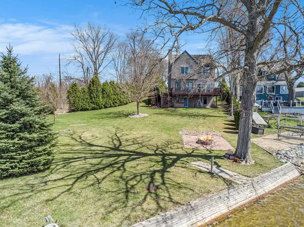 291 Waffle Dr, Coldwater, MI 49036