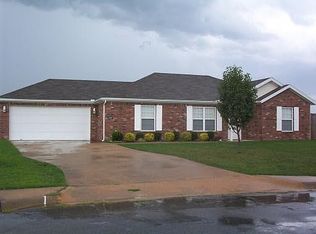 1330 Hackberry Pl, Elkins, AR 72727