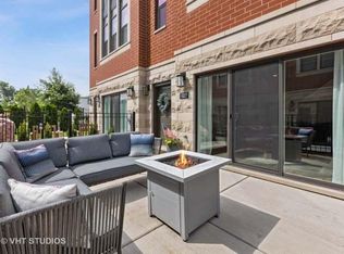 2259 W Coulter St, Chicago, IL 60608