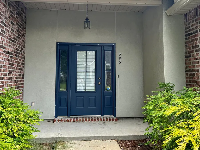 303 Briarhaven Dr — Photo 4