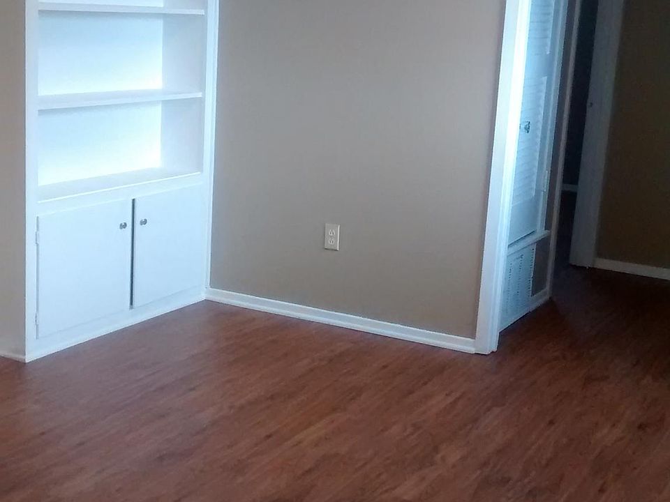2nd image of 1519 Washington Ave APT 4