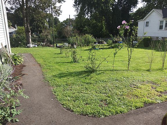 Walkway from parking lot to back
