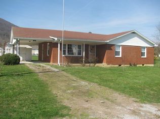 92 Scott Ave, New Castle, VA 24127