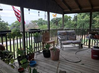 137 Neely Trl, Gainesville, TX 76240