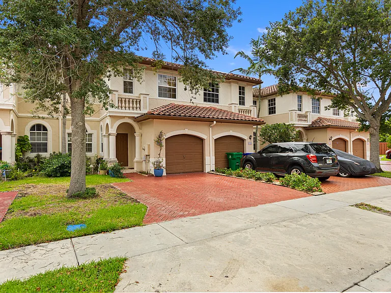 5056 SW 141st Ave — Photo 63