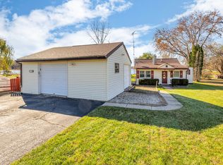 56 Stony Lake Rd, Jackson, MI 49201