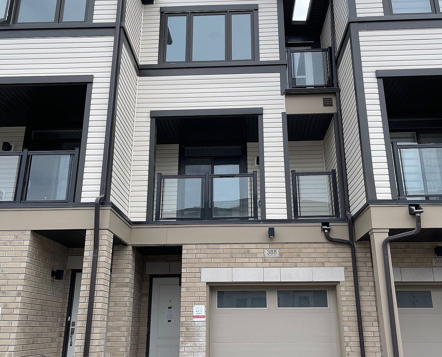 388 Okanagan Path, Oshawa, ON L1H 0B1 Zillow