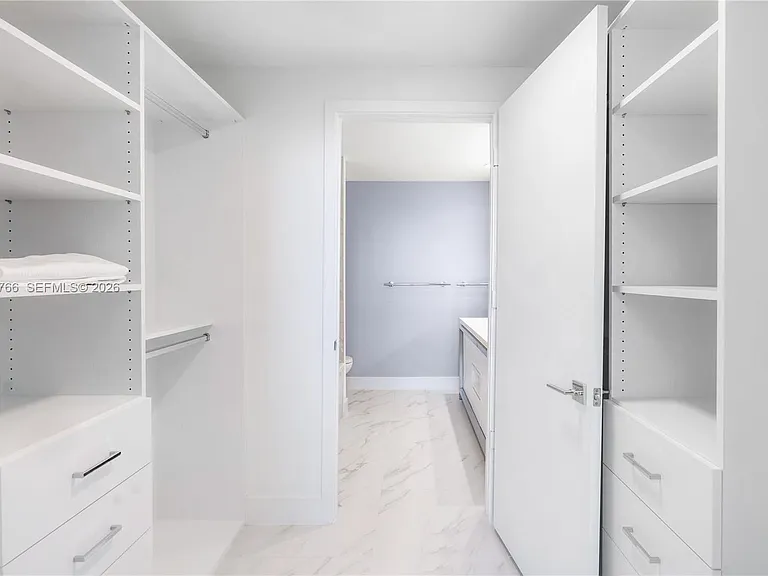 2000 Metropica Way #1810 — Photo 11
