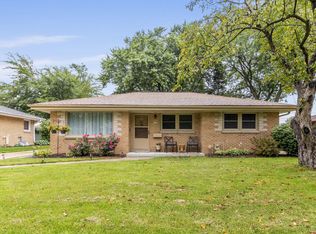 4429 S 63rd St, Greenfield, WI 53220