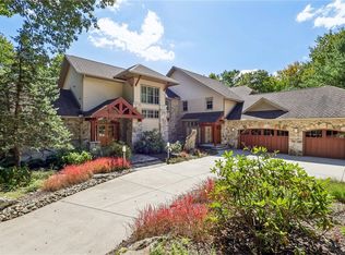 2330 S Ridge Dr, Hidden Valley, PA