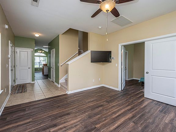 2nd image of 246 Grand Oaks Dr