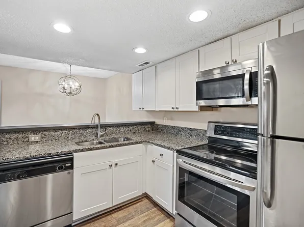 102 General Jackson Ln, Hermitage, TN 37076