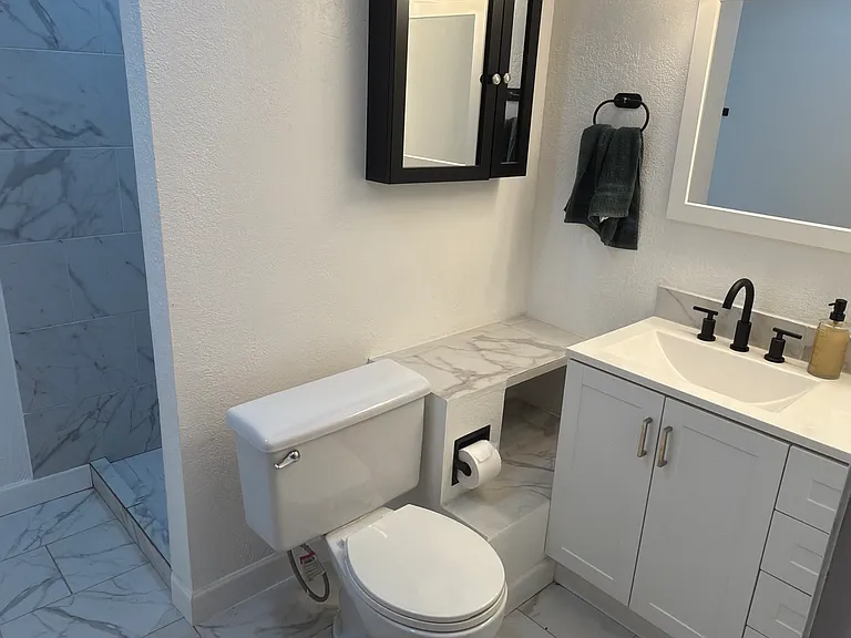 22156 Feather River Dr #B — Photo 13