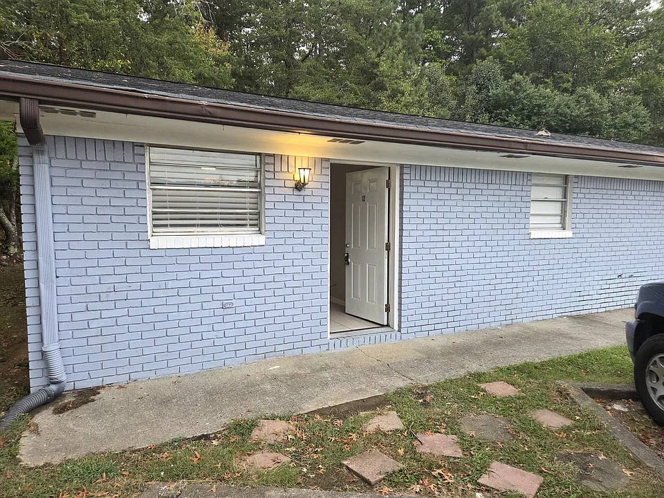 444 Lafayette Rd #12