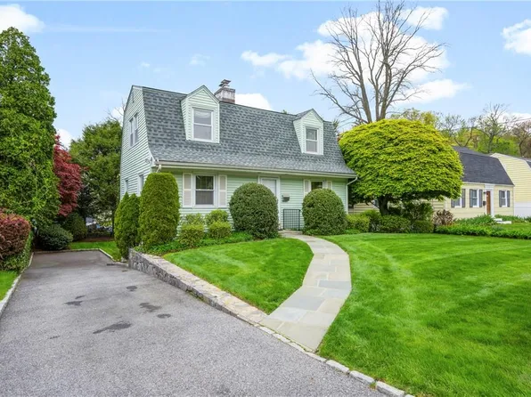 25 Miller Terrace, White Plains, NY 10607