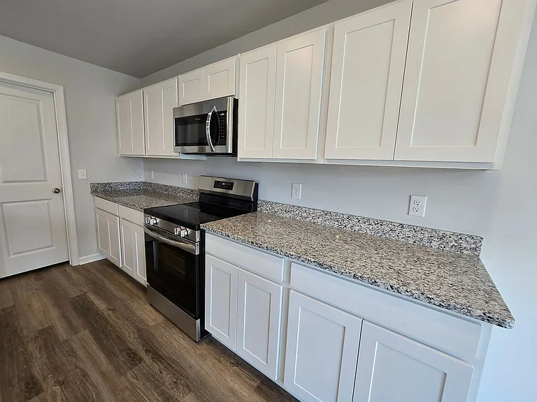 272 Mandolin Ct SW — Photo 21