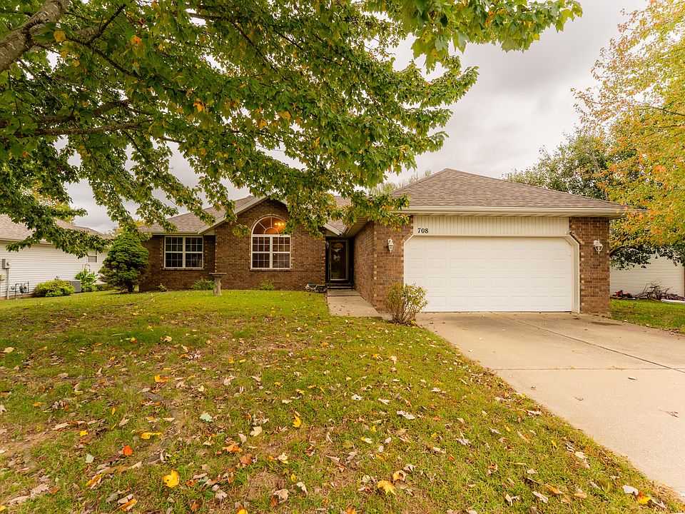 1st image of 708 S Aurora Court
