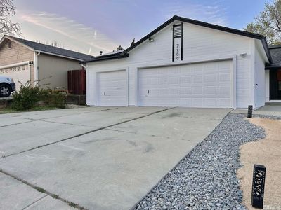 7100 Lindsey Ln, Sparks, NV, 89436