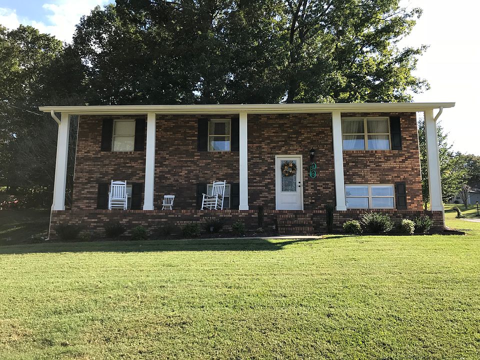 1st image of 14 Smokewood Ln