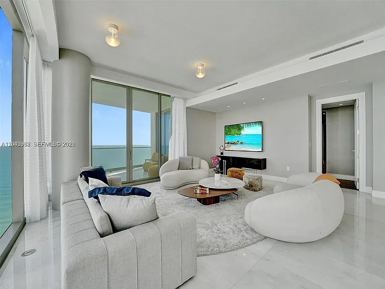 17901 Collins Ave #2301 — Photo 2
