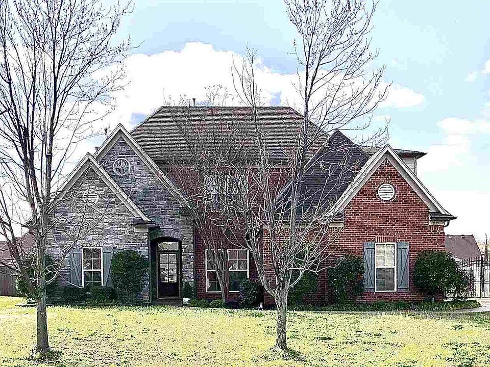 1st image of 8135 Baron Dr