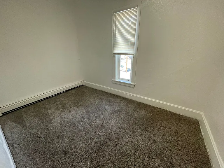 705 13th Ave — Photo 3