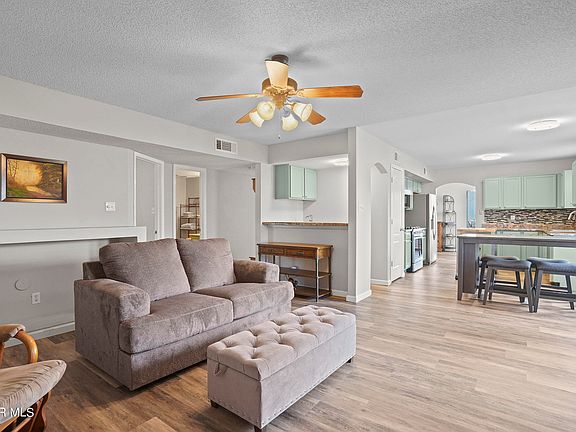 5th image of 11241 Northview Dr