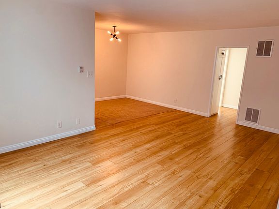 2nd image of 1037 N Genesee Ave #3