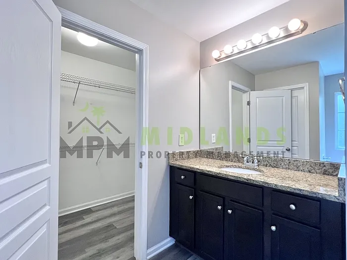 464 Edenhall Dr — Photo 38