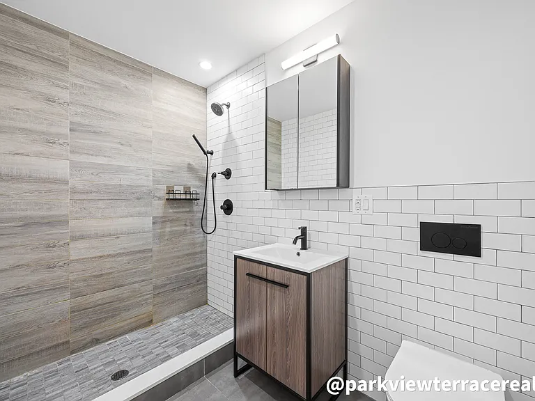 282 Eldert St #2C — Photo 9