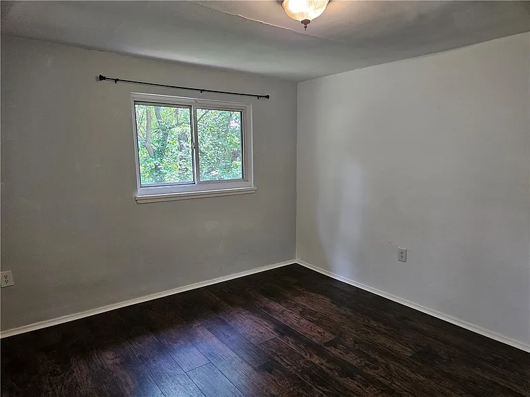 1907 Hanover St #10 — Photo 15