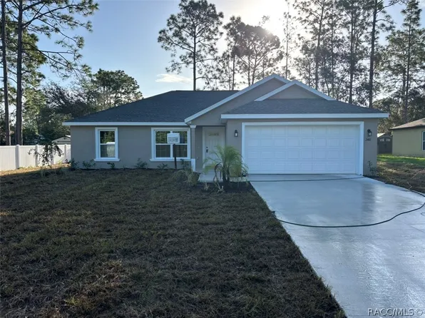 2481 W Wavecrest Dr, Citrus Springs, FL 34434