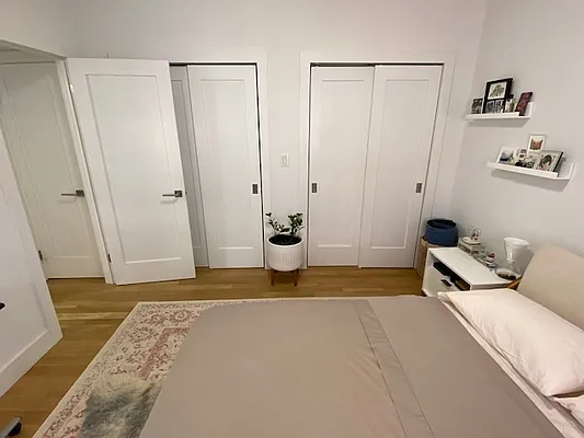 Rented by Beekman Street Realty | media 16