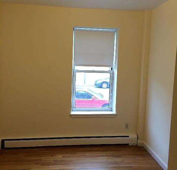 160 N Beacon St #1A — Photo 1