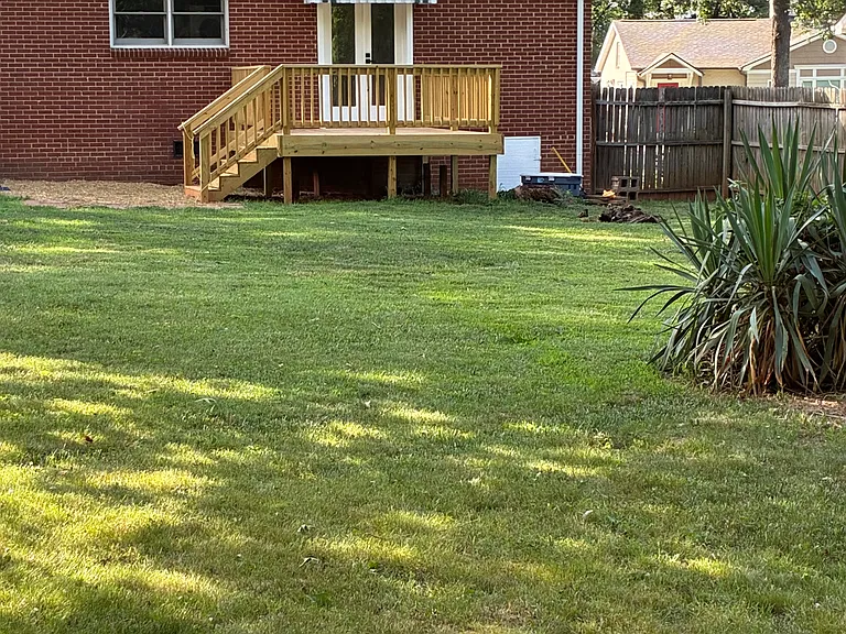 826 Mohigan St — Photo 15