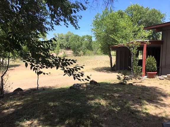 large lot along Willow Creek